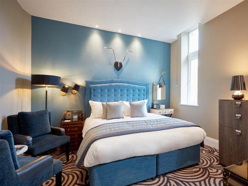 Oddfellows On The Park Cheadle (Greater Manchester) Exterior foto A bedroom at the hotel