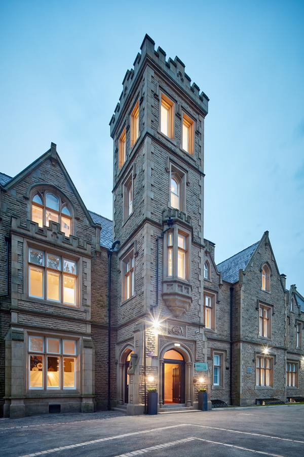 Oddfellows On The Park Cheadle (Greater Manchester) Exterior foto The Old Academy, Edinburgh