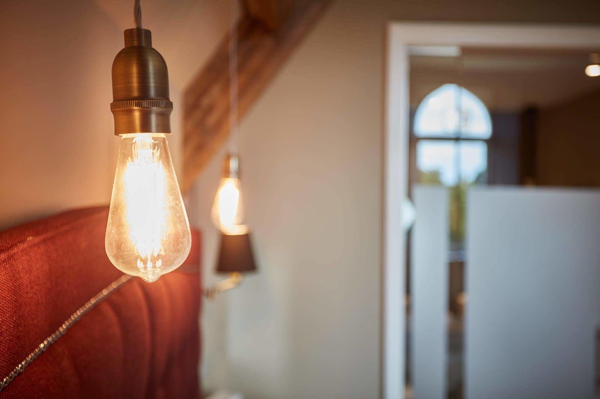 Oddfellows On The Park Cheadle (Greater Manchester) Exterior foto A light bulb